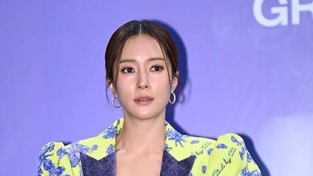 왕빛나, 