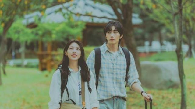 '여행을 대신해 드립니다' 공승연·김재영, 눈빛만으로도 심쿵
