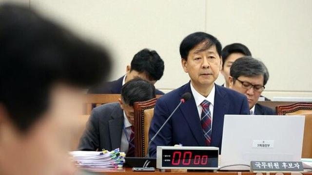 구윤철 