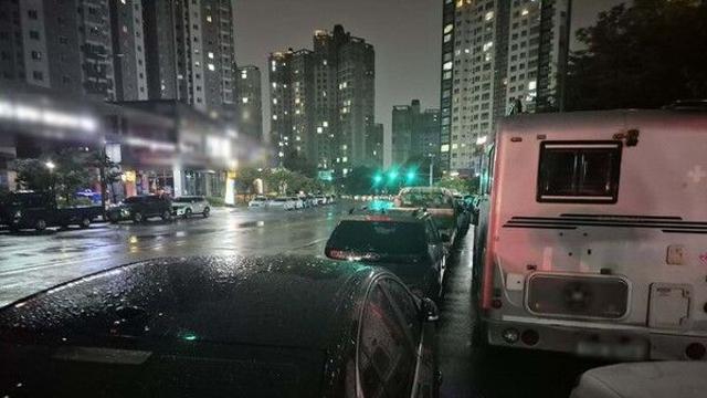 400㎜ 물폭탄, 범람 위기 영산강변 아파트 주차 피난