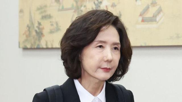 이진숙 여진 계속…학계 검증단, 논문 '수기 검증' 결과 발표한다