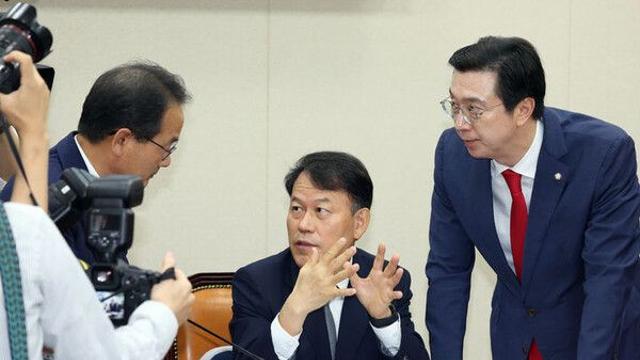 김건희 특검, '명태균 회유 의혹' 윤한홍 국힘 의원 소환 통보
