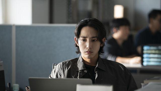 ‘S라인’ 내일 3·4회 공개…폭발하는 욕망과 비밀