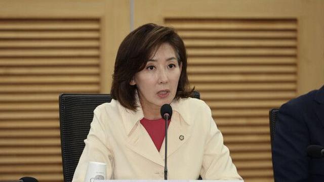 나경원, 윤희숙 겨냥 