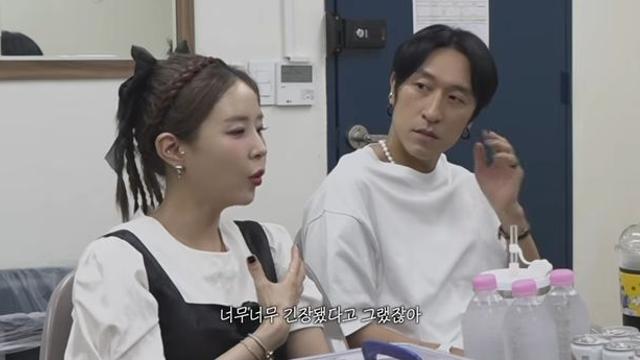 “당장 결혼 NO” 신지, ♥문원 논란 후…공황장애 약 먹고 무대 올라