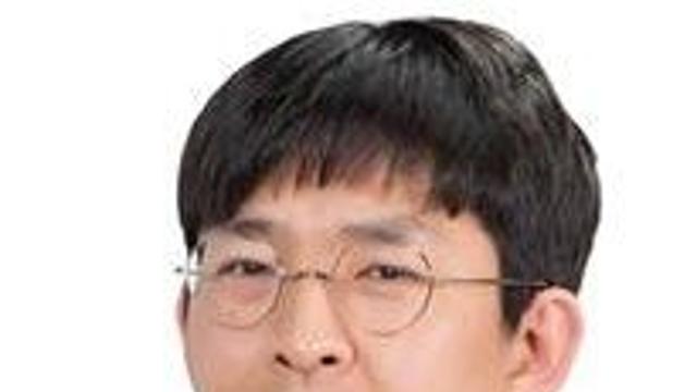 무릎 통증 방치시 허벅지와 엉덩이 근육 감소…무릎 힘 풀림, 넘어짐, 낙상, 골절 유발