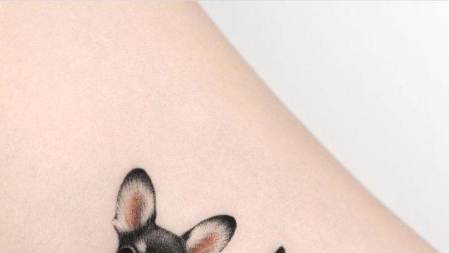 자기 반려동물을 타투로 새긴 사람들