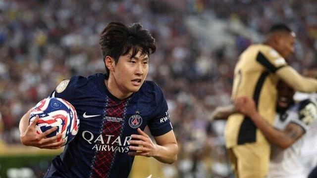 “이강인 PSG 생활에 만족하고 있어...강제로 떠나는 일은 없을 것” 조만간 회담 진행
