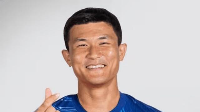 김민재 월드클래스 맞네→세계 챔피언 센터백 되나…2003년생 DF와 스왑딜 가능성
