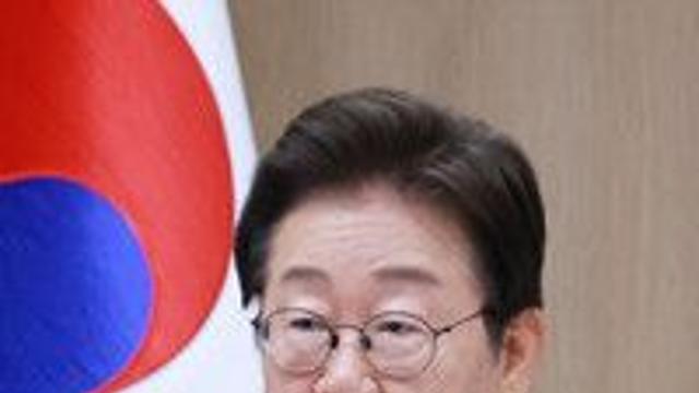 李, 재계 수장 잇따라 만나며 적극 소통 행보