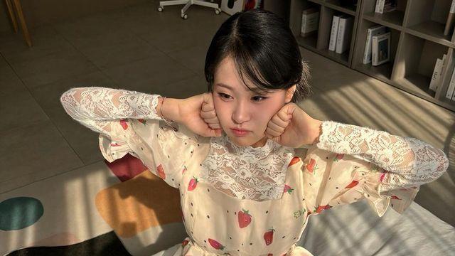 김다현이 전하는 여름밤의 속삭임, '봉화은어축제'에서
