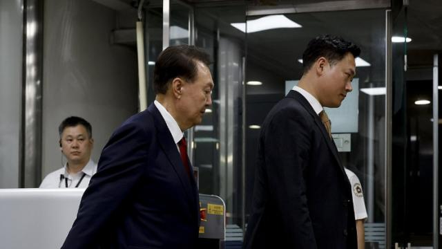 尹 건강악화 호소에도…법원 