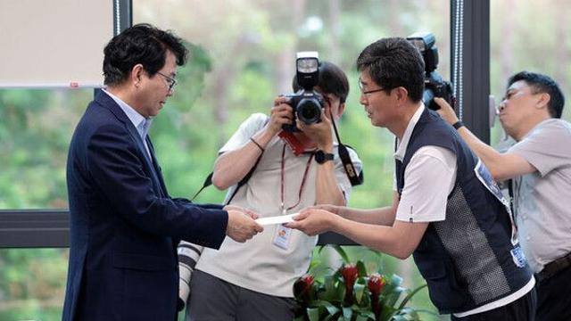국정위, 산업재해 피해자 유족 만나…