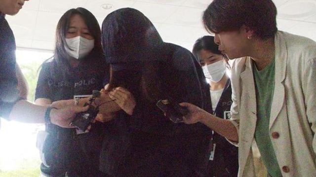 진짜 실력 드러났다…'전교 1등' 의사 딸, 훔친 시험지 없자 수학 40점