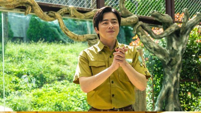 '여름 흥행킹' 조정석, '좀비딸'로 극장가 뜨겁게 달군다