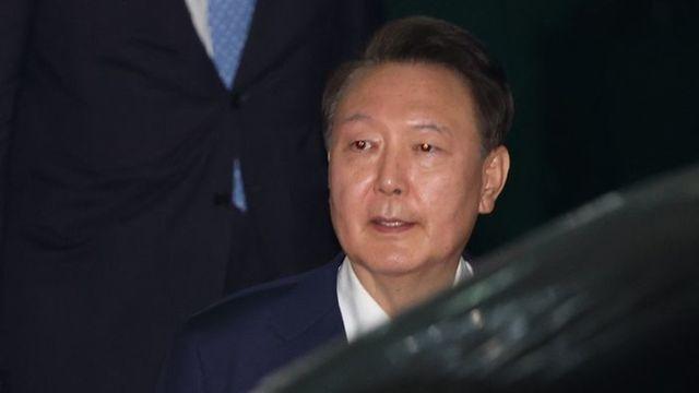 尹, 계속 '구치소' 갇혀 있는다... 법원, 구속적부심 기각