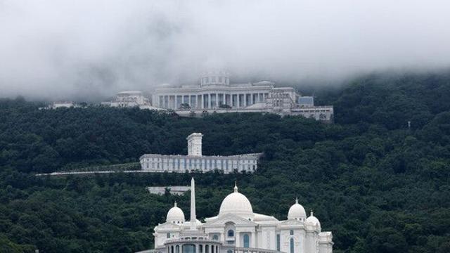 통일교 수사 포문…한학자 총재 피의자로, 윤 전 본부장은 소환(종합)