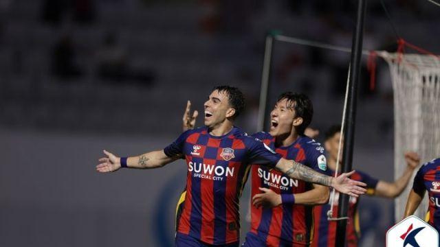 수원FC, 후반기 반등 신호탄…‘이적생’ 윌리안 축포