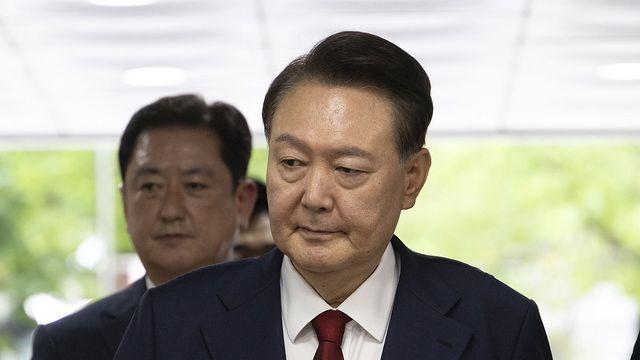 특검 구속 尹, 중앙지법 도착…10시15분 구속적부심사 출석
