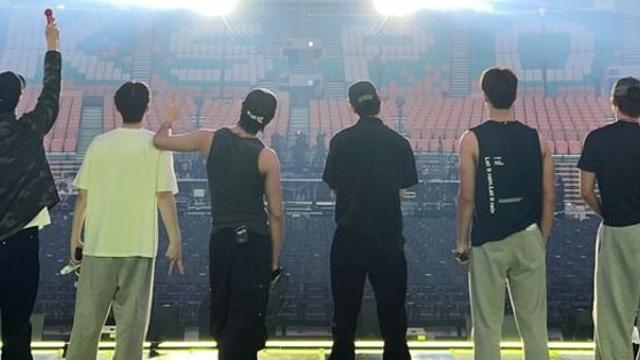 몬스타엑스, 10주년 완전체콘 D-DAY…KSPO돔서 첫 밴드라이브 '퍼포'