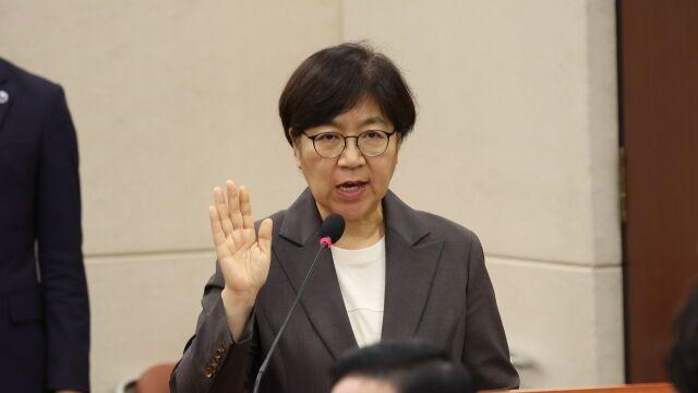 의료인력 대수술 예고···정은경 “국민 공감 의료개혁으로 필수의료 살릴 것”