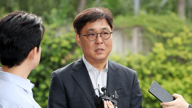 최휘영 문체장관 후보자 `이재명 테마주` 자회사 주식 보유