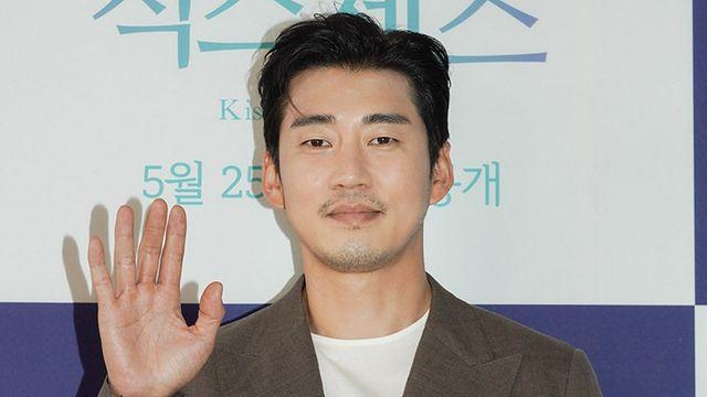 국민 사랑 한 몸에 받다가 사라진 男배우, 알고 보니 ‘어른들 입김’ 때문 [RE:뷰]