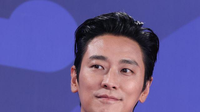‘중증외상센터’ 주지훈, 남우주연상 “영화적 동지에 감사” [4th 청룡시리즈어워즈]