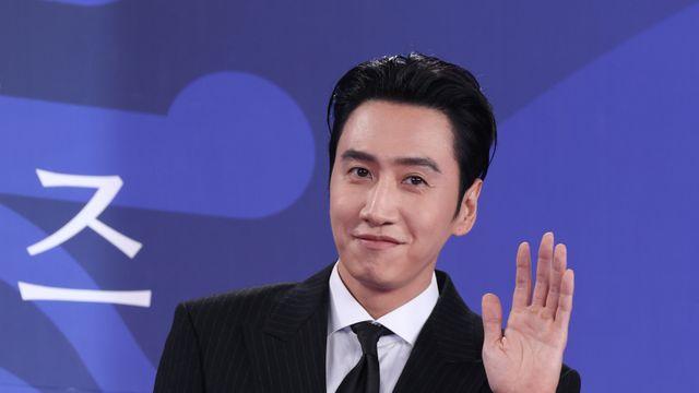 이광수, 남우조연상 “도경수, 모발 감염死 꿈…욕했는데 길몽” [제4th 청룡시리즈어워즈]