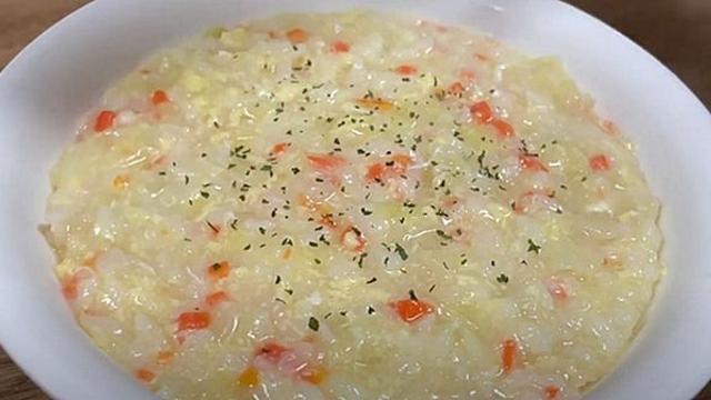여름에도 죽으로 보양할 수 있다…소화 잘 되는 '양배추죽' 레시피