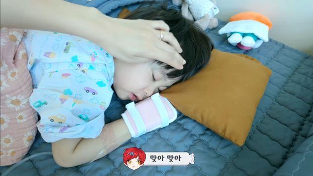 ‘문희준♥소율’ 子, 혈소판 감소증으로 입원… “머리 조심해야”