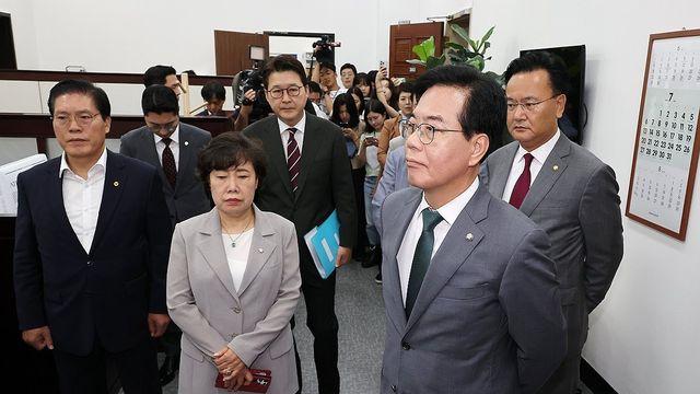 국힘, 특검의 개신교 원로목사 압수수색에 