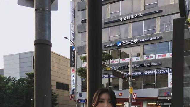 '빙상 여제' 김길리, 빙상장 아닌 거리에서 포착된 '반전' 사복 패션