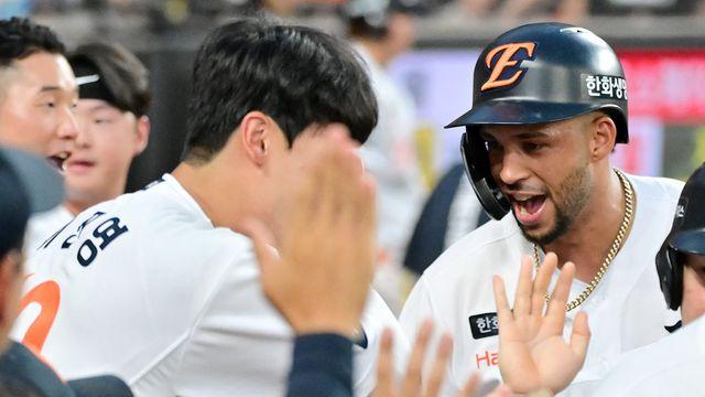 '우승만 7번' 리베라토, 이제 한화 위해 시즌 끝까지 뛴다…