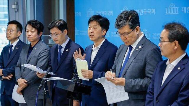 Samsung Foundry: Proof of 'Politics Dominating Economy'