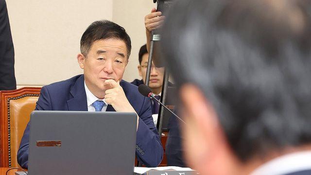 與강득구도 '이진숙 사퇴' 공개 촉구…