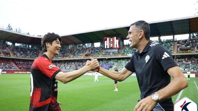 '0:2→3:2 대역전승' 포옛 감독 