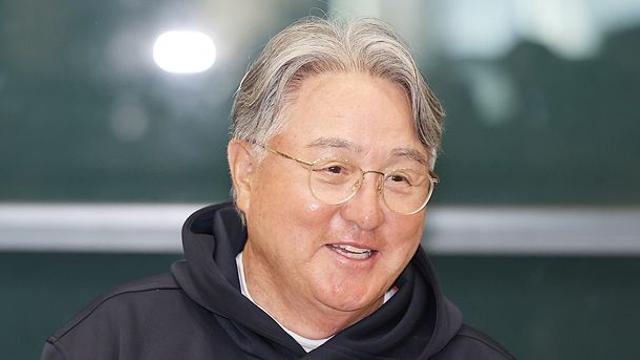 한화 리그 1위도 대단한데…모두 놀랄 김경문 감독 관련 '대형 소식' 떴다