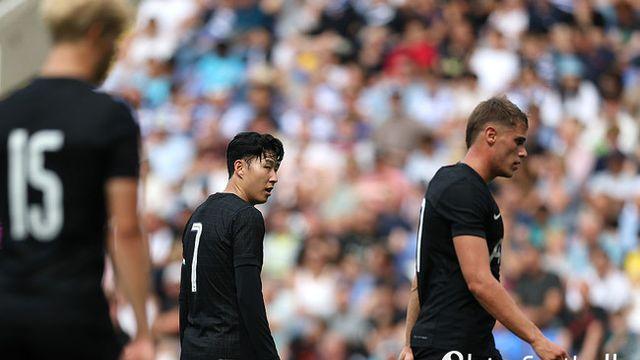 '벌써?' 손흥민, 이제 프리시즌 한 경기 치렀는데...'주장직 박탈+방출 통보'