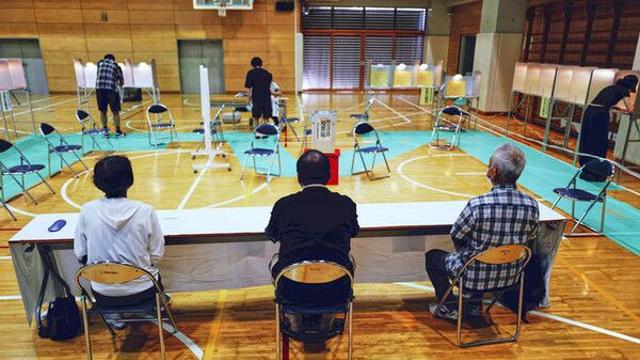 일 참의원선거 출구조사, 여당 과반 위한 50석에 10석 부족