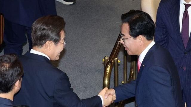 이 대통령, 전날 여야 원내대표와 비공개 회동…강선우·이진숙 의견 청취