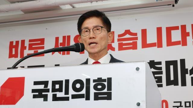 몸 푸는 野 당권주자들…김문수 