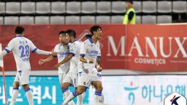 K리그2 선두 인천, 경남에 2-0 승리…부천은 충남아산 제압(종합)