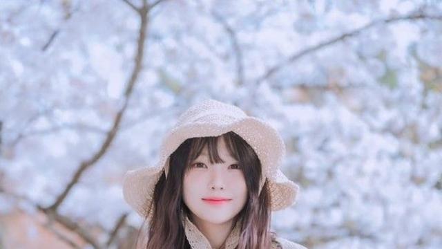 “QWER보다 힙해질 것” 80만 유튜버 우정잉, 아이돌 데뷔