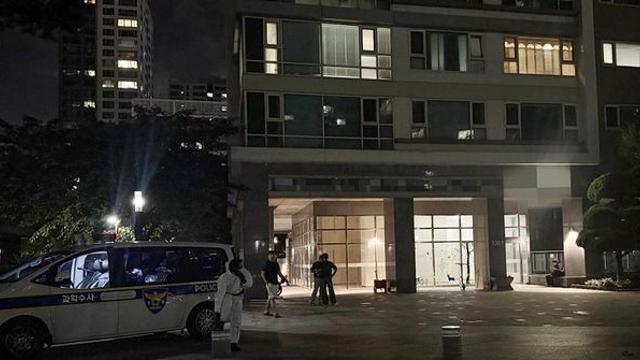 송도 총기 살인 피해자, 알고 보니 유명 피부관리 업체 여대표 아들... 