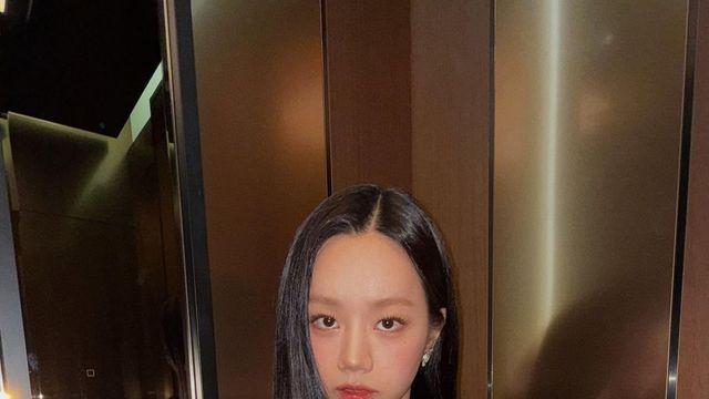 전도연 등장하자마자 입 떡 벌어진 이유는? 청룡시리즈어워즈 화제의 시상 룩 5