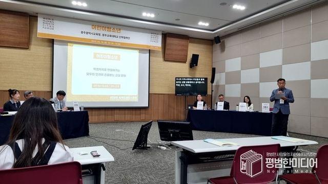 대학과 달리 초등학교에서는 왜 ‘학생’이 청소할까?