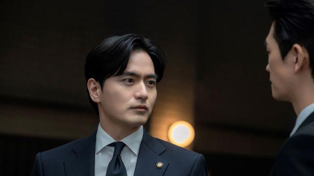 ‘에스콰이어’ 이진욱→전혜빈, 로펌 변호사 4인방 유형 분석