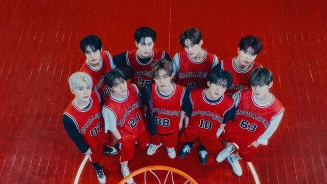 제로베이스원, 'SLAM DUNK' 콘셉트포토 공개…9색 '찐' 만찢남 매력