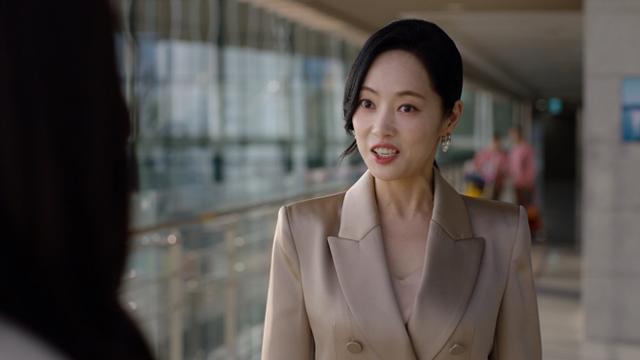 '태양을 삼킨 여자' 윤아정, 전노민 거처 숨긴 장신영 뺨 때렸다